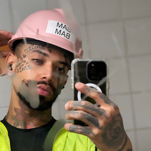 Meet your Posher, Elvis